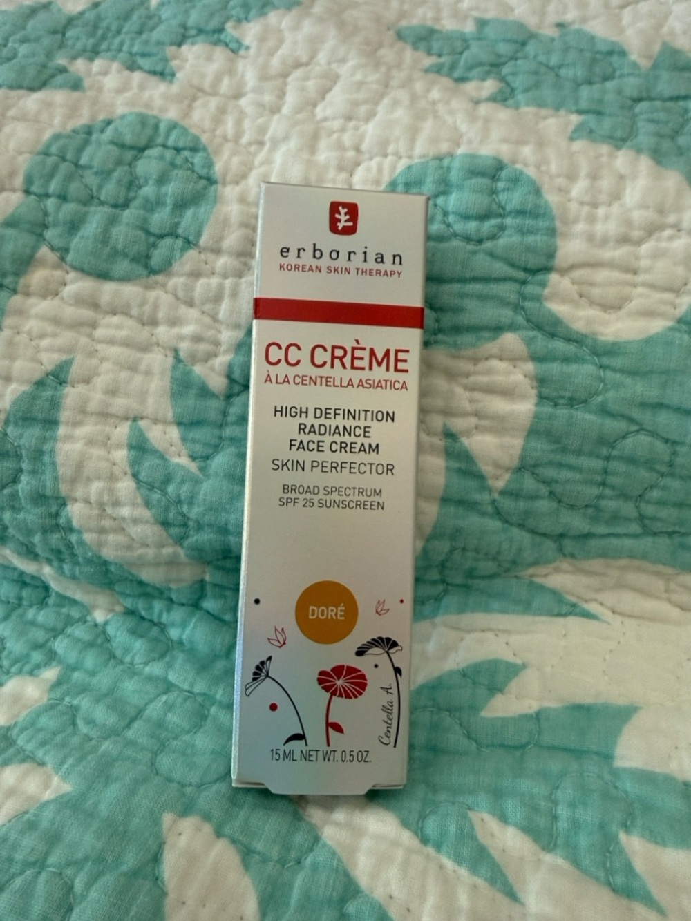 Erborian CC Crème High Definition Radiance Face Cream - Doré (Golden)